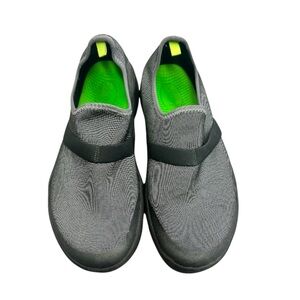 Oofos OOmg‎ Fibre Low Black Gray Recovery Slip On Loafer Shoe Size 9 EU 40